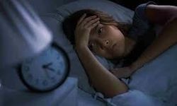 Gece Uykusuzluğu Neden Olur? Daha Kaliteli Uyku İçin 7 Etkili Öneri