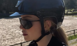 Danla Bilic At Sürerken Ki Görüntülerini Paylaştı! Beğeni Yağdı