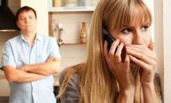 Aldatan Kadını Ele Veren 3 Davranış Nedir?
