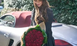 Duyguların En Zarif Elçisi: Her Anı Anlamlı Kılan Çiçek Gönderim Rehberi