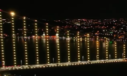 Boğaz Köprüsü Sarı Kırmızıya Boyandı!