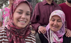 Gezen Oğlak Önce Annesini Bayramda Ziyaret Etti, Ardından Hediyesini Takdim Etti
