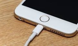 Telefonu Şarjda Bırakıp Yatmak Doğru Mu? Riskleri Neler?