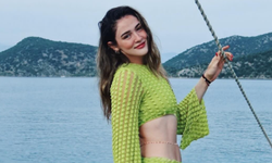 Ünlü Voleybolcu Zehra Güneş Yeşil Elbisesiyle Büyüledi!