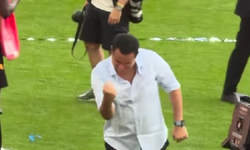 Acun’un Takımı Premier Lig’e Çıktı! Hakan Hatipoğlu’da Tribündeydi