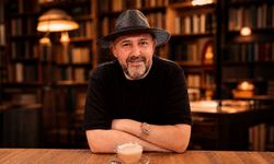 Başka Hayatların İçinden Kendimize Baktıran Bir Romancı: Serhat Kaya