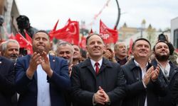 Deniz Yavuzyılmaz Kimdir? Kaç Yaşında, Nereli? Hangi Partiden? Eşi Serpil Yavuzyılmaz Kimdir?