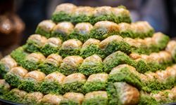 Hamido Baklava Fiyatları 2026: Fıstıklı, Cevizli Baklava ve Tepsi Fiyatları