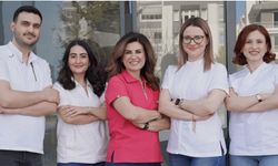İmplant Tedavisi Sağlıklı Diş Etleriyle Başlıyor