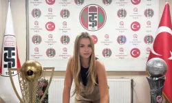 Zeynep Mestan Kimdir? 22 Yaşında Turgutluspor’un İlk Kadın Teknik Direktörü Oldu
