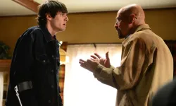 RJ Mitte Kimdir? Neden Öldü? Breaking Bad'in Walter White Jr.'ı 34 Yaşında Hayatını Kaybetti