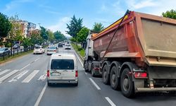 Samsun’da Kamyon Tartışması: Şoför Araç Kamerası Görüntülerini Paylaştı
