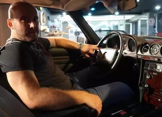 Samsun’da Mercedes Koleksiyonu Şaşırtıyor: Emre Yılmaz’ın 16 Araçlık Nadir Müzesi