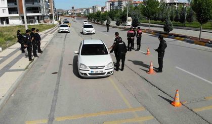 Aksaray Emniyetinden şok uygulama