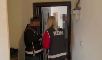 Antalya’da 6’sı kamu görevlisi 22 şahıs kıskıvrak yakalandı