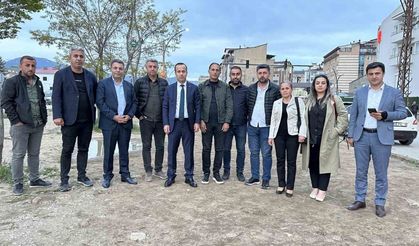 İpekyolu Caddesi’ndeki refüjde peyzaj çalışmalarının bitirilmemesine tepki