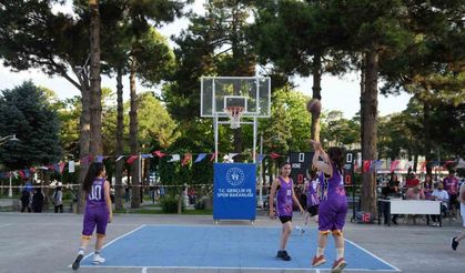 Erzincan’da "Sokaklar Bizim 3x3 Basketbol Gençlik Kupası" başladı
