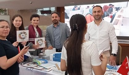 ETÜ Türk ve Kazak Üniversiteleri tanıtım fuarına katıldı