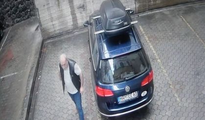 Trabzon’da istinat duvarı çöktü: 2 kişi dakikalarla kurtuldu