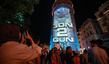 Galata Kulesi TEKNOFEST’in Işığıyla Büyüledi