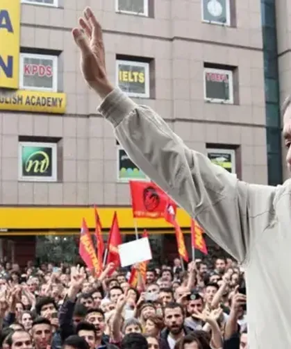 Sırrı Süreyya Önder  Yaşamını Yitirdi