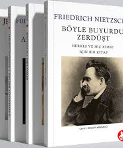 FELSEFE SEVENLER İÇİN: KÜLTLEŞMİŞ 5 KİTAP