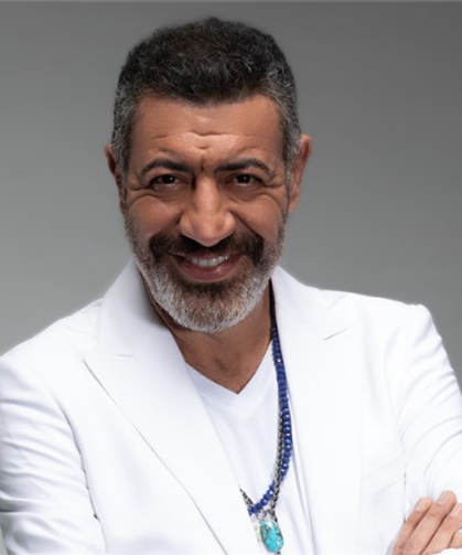 Hakan Altun’dan Şaşırtan Değişim! Sakallara Veda Edip Bıyıkla Yeni Tarzını Sergiledi
