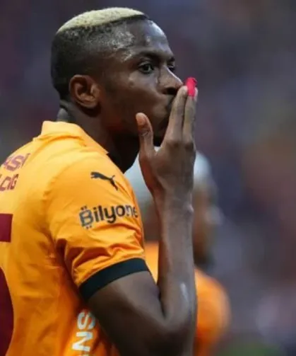 Galatasaray’a Kötü Haber! Osimhen İçin Manchester United Devrede