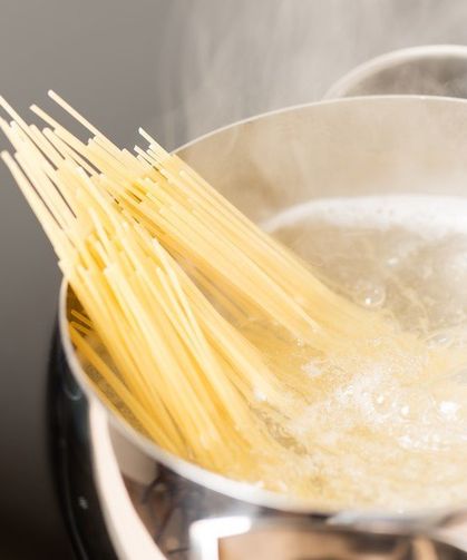 Spagettiyi Asla Kırmazlar! İtalyanların Bu Tutumunun Ardındaki Gerçek Şaşırtıyor