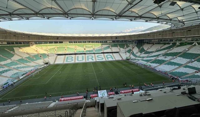 Bursa’da stadyumun ismi resmen Yüzüncü Yıl Atatürk Stadyumu oldu