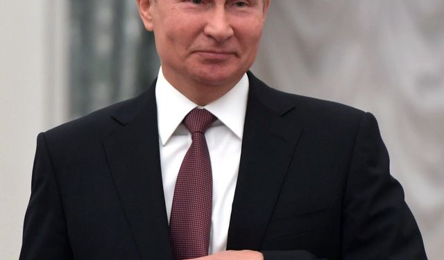 Rusya'da Putin Dördüncü Kez Yarışıyor!