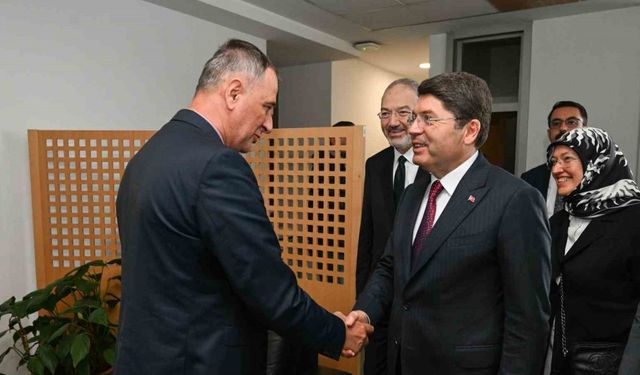 Adalet Bakanı Tunç, Bosna-Hersek Hakimler ve Savcılar Yüksek Kurulu Başkanı Lagumdzija ile bir araya geldi