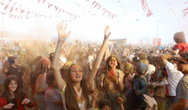 Alanya’da en renkli festival