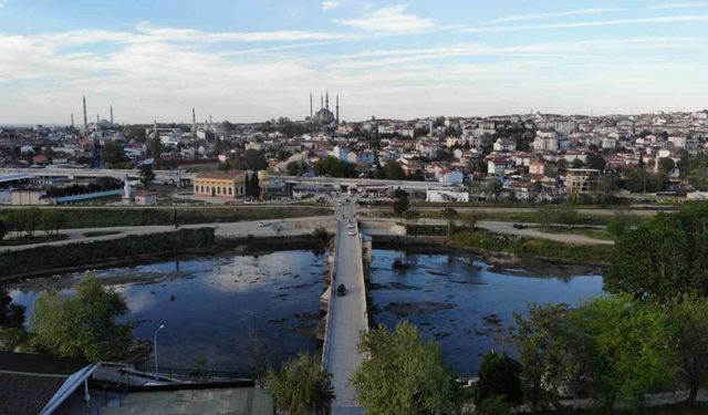 Edirne’de Tunca Nehri kuruma noktasına geldi