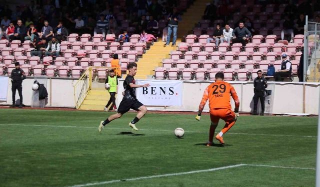 TFF 2. Lig: Afyonspor: 3 - Ankara Demirspor: 0