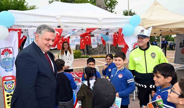 Başkan Gürel, Trafik Haftasını çocuklarla kutladı