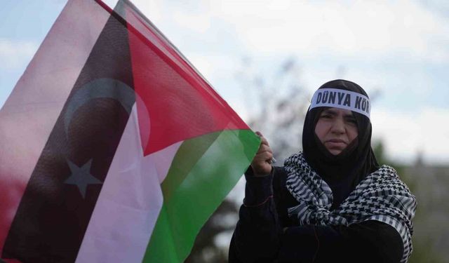 İsrail’e tepki gösteren STK’lar, 14 Mayıs’ın "Filistin Soykırım Günü" ilan edilmesini istedi