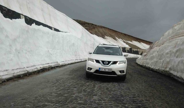 Nemrut’ta Mayıs’ta bile kar kalınlığı 5 metreyi buluyor