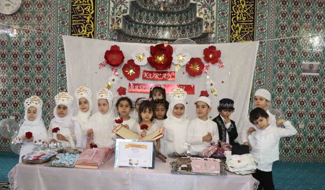 Siirt’te 4-6 yaş arası öğrencilerin Kur’an-ı Kerim’e geçişi için tören yapıldı