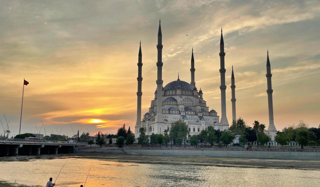 Antalya İmsakiye 2026: Sahur ve İftar Saatleri!