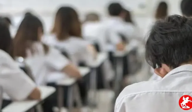 Milyonlarca Öğrenciyi İlgilendiriyor! Lise Eğitimi Sil Baştan Değişebilir