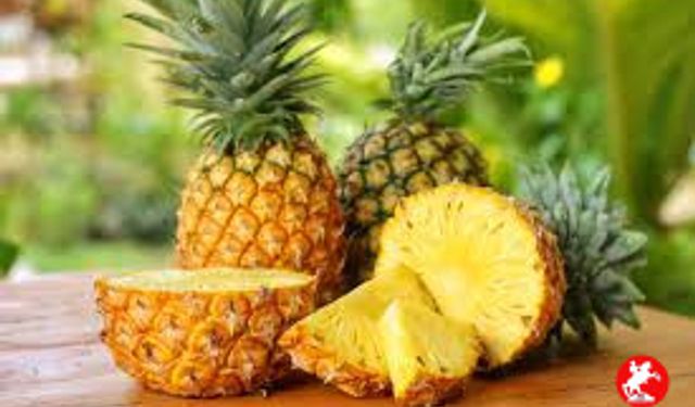 Kronik Hastalıklarla Mücadelede Ananas Bir Adım Öne Çıkıyor