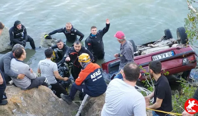 Samsun'da Yeni Ehliyetli Genç Direksiyon Başında Can Verdi! Suat Uğurlu Barajı'nda Faciaya Davetiye