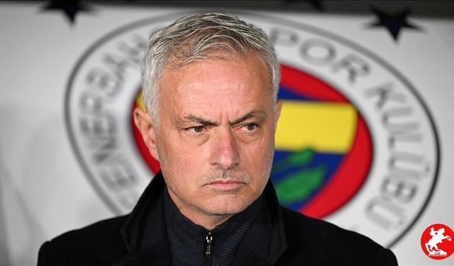 Fenerbahçe’de Kriz Büyüyor! Mourinho’ya Rest: "O Kalırsa Biz Gideriz!"