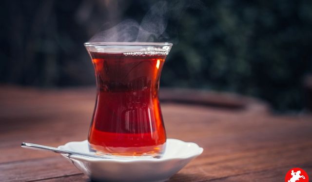 Çay Severlere Kötü Haber! Çay Fiyatlarına Şok Zam Yapıldı!