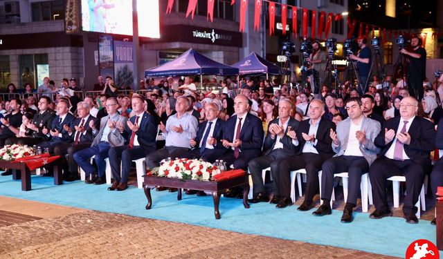 BAŞKAN GÜLER: “15 TEMMUZ İLE YANLIŞLIKLAR TEMİZLENDİ”