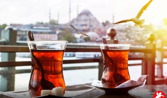 Çay İçerken Dikkat! Bu Bardaklar Sağlığınızı Tehdit Ediyor