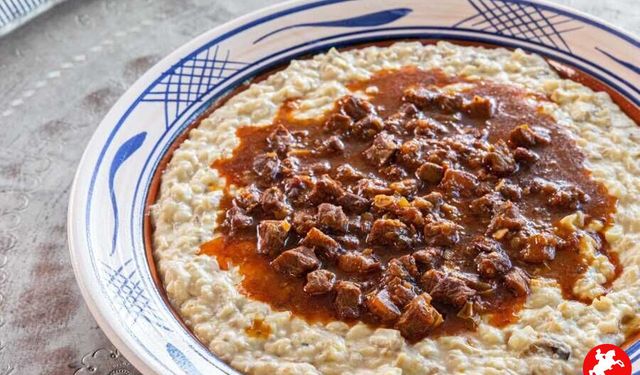 Hünkarbeğendi kimlik değiştirdi! Osmanlı klasiği Yunan yemeği oldu… devamı haberde