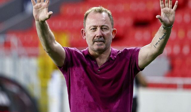 Süper Lig'de Büyük Sürpriz: Sergen Yalçın Sahalara Geri Dönüyor!