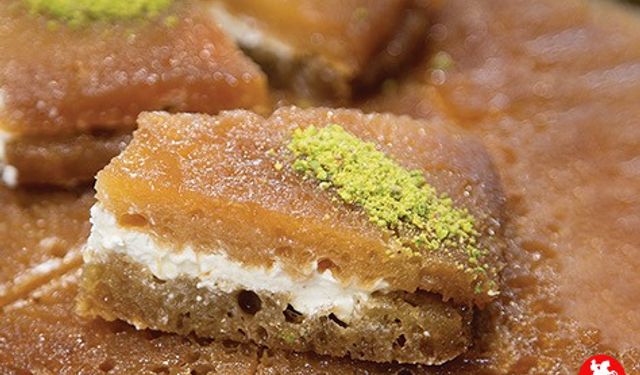 Ekmek Kadayıfı Evde Bu Kadar Kolay Olur Mu Demeyin! Şerbetli Osmanlı Lezzetini Deneyin...